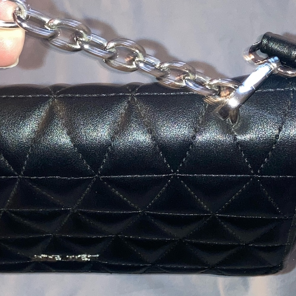 Nine West Judilee Black Quilted Mini Flap Crossbody Bag - Picture 6 of 12